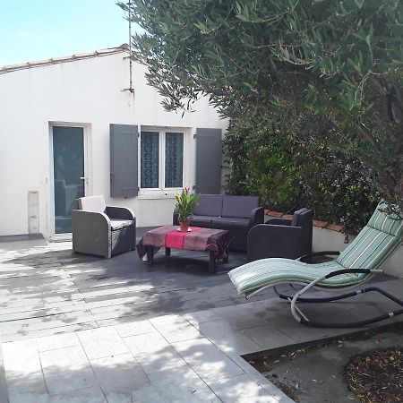 Maison Plage De La Cible A Saint Martin De Re 100 M De La Plage Villa Exterior photo